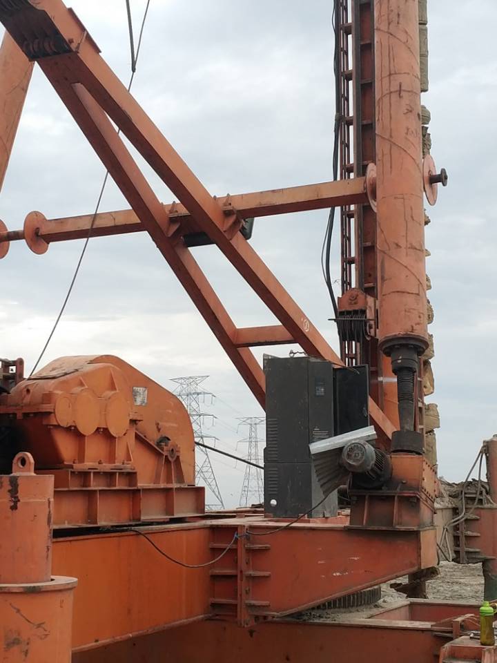打樁機1.jpg